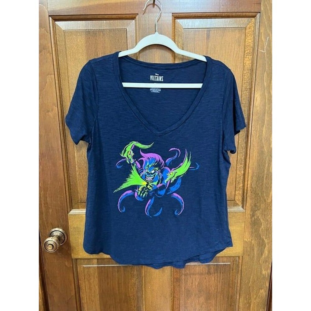 Disney's The Little Mermaid Ursula T-shirt - Women's size 00